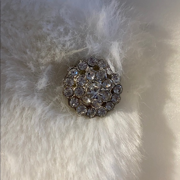 Designer Kidz Ivory Faux Fur Jacket size 7 - Picture 4 of 4